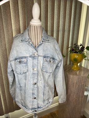 Banana Republic Light Blue Washed Denim Jacket distressed oversized M